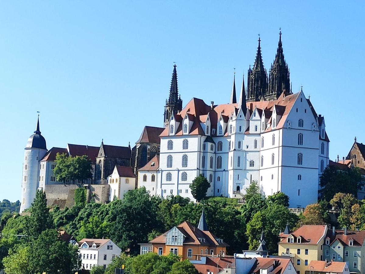 Goldrausch - Glanzvolle Ferienwohnung In Meissen Am Lutherplatz Exterior photo